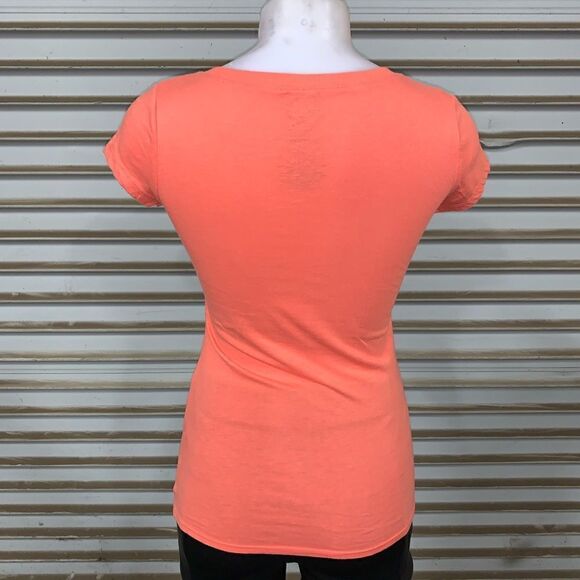 🛍️Hello Kitty short sleeve orange top - Picture 6 of 6